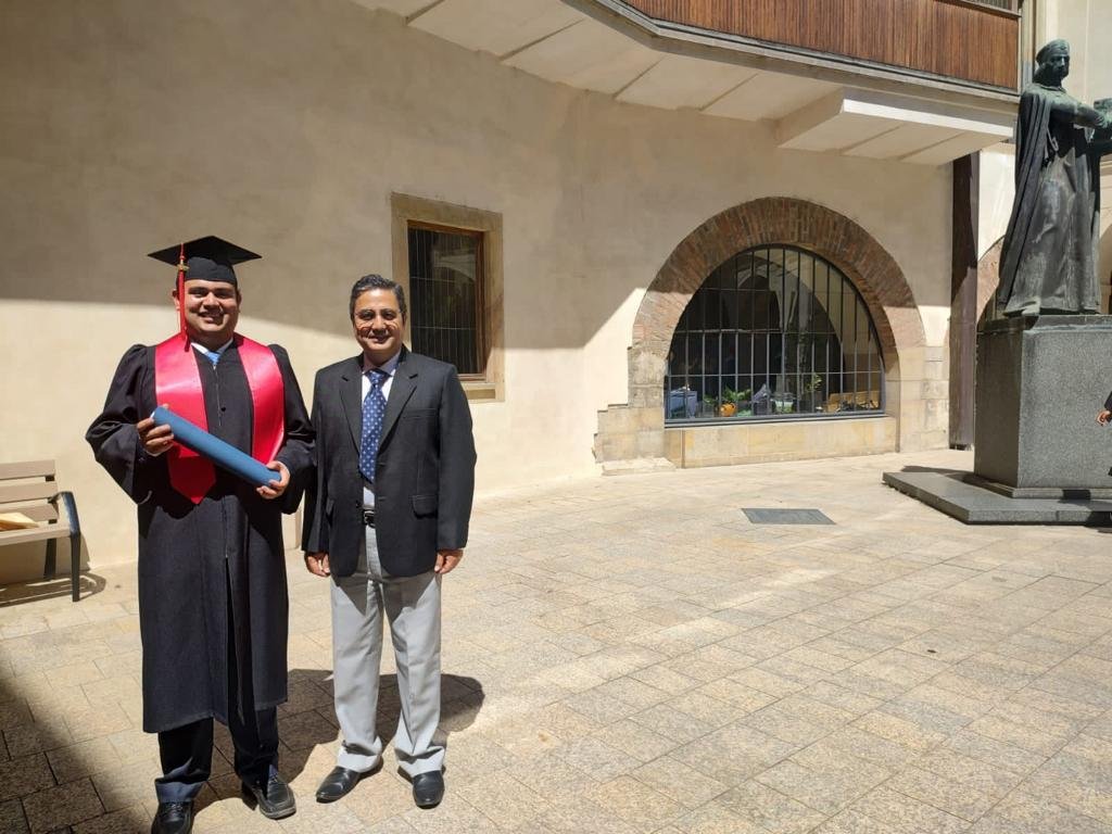 Dr. Ananya Pande with his Father Dr.Shantanu Pande